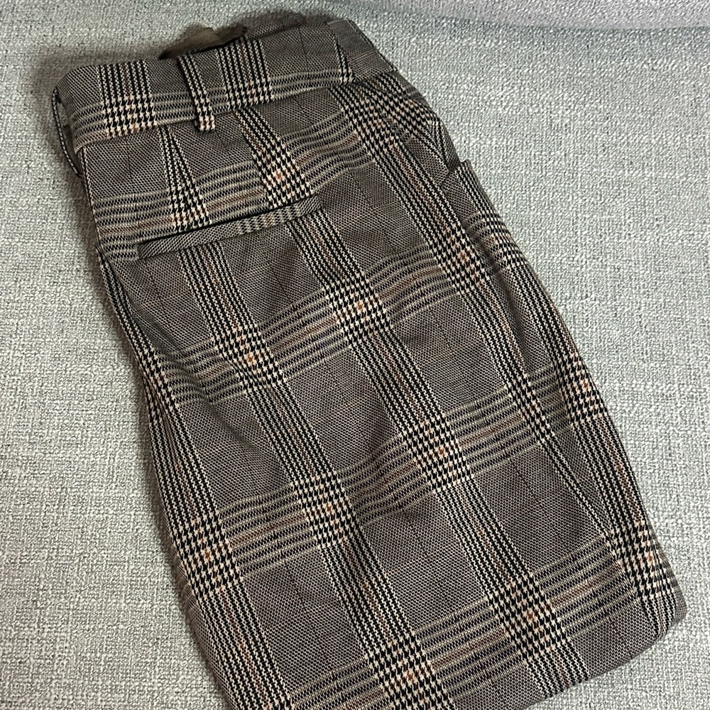 Express Women's Brown Checkered Straight Leg Pants